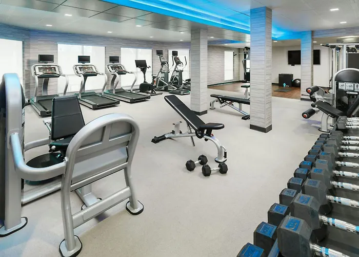 Courtyard By Marriott Chicago 3* Bloomingdale